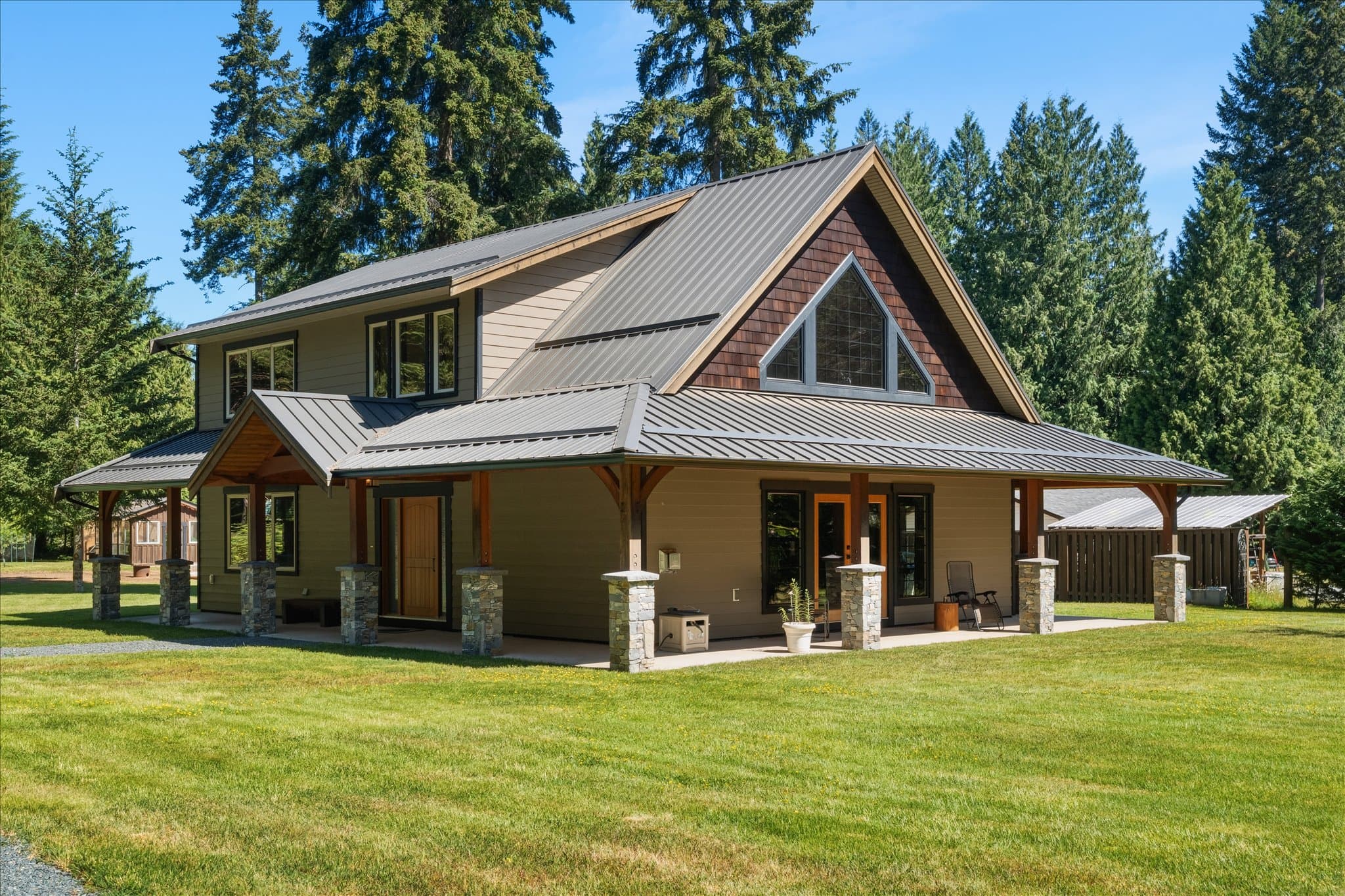 Exterior real estate photography in Fanny Bay, BC